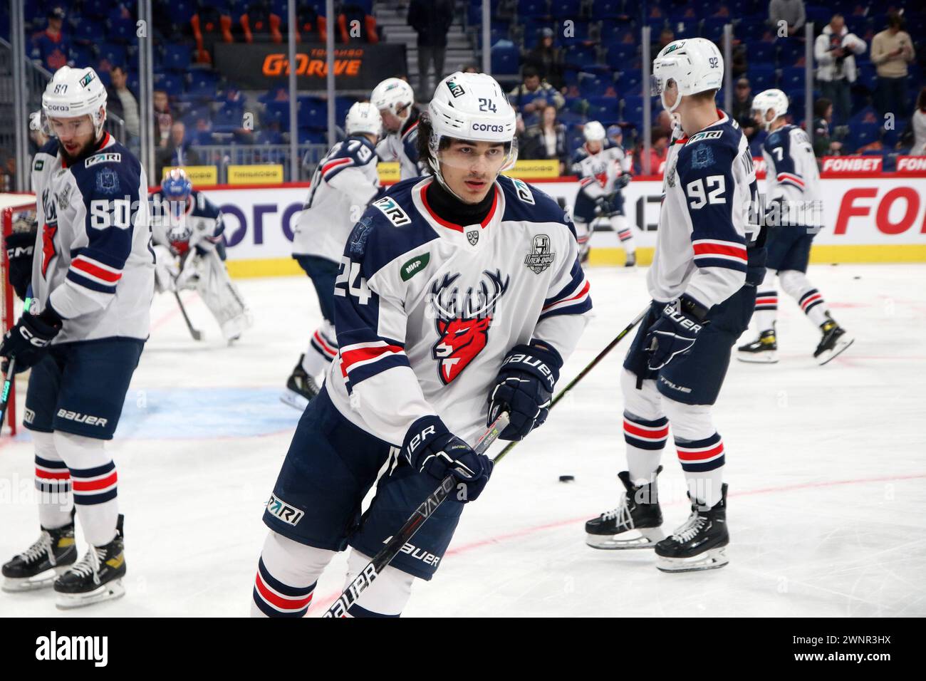 Saint-Pétersbourg, Russie. 03 mars 2024. Joueur du club de hockey torpille, Dmitry Breus (24 ans) vu en action lors du match de la Ligue Kontinental de hockey, Coupe Gagarine, match 2, 1/8 finales saison KHL 2023 - 2024 entre SKA Saint-Pétersbourg - Torpedo Nizhny Novgorod à la SKA Arena. (Score final ; SKA Saint Petersburg 3:2 Torpedo Nizhny Novgorod) (photo de Maksim Konstantinov/SOPA images/Sipa USA) crédit : Sipa USA/Alamy Live News Banque D'Images