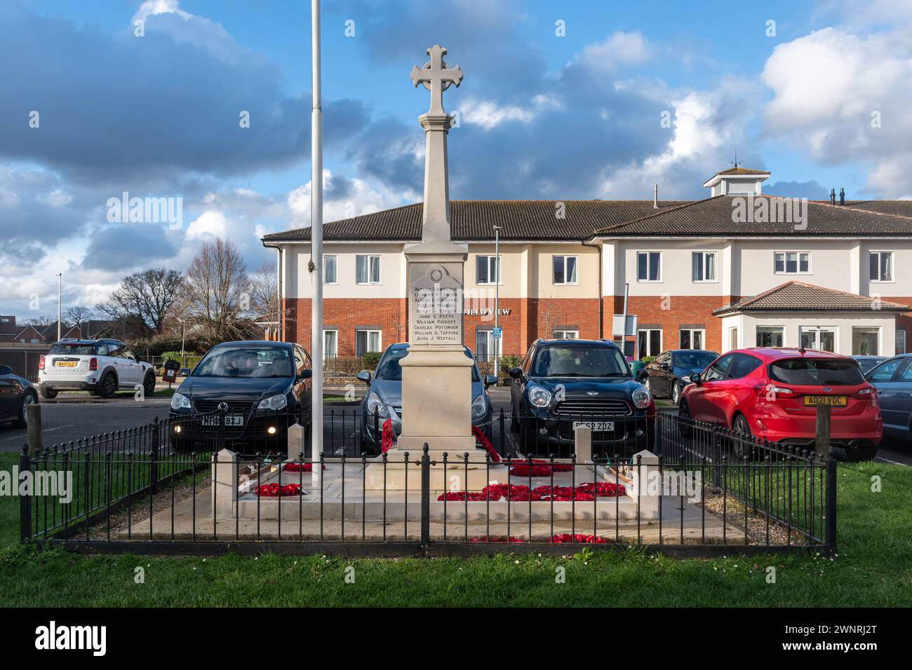 Mémorial de guerre à Shinfield près du village Green, Berkshire, Angleterre, Royaume-Uni Banque D'Images