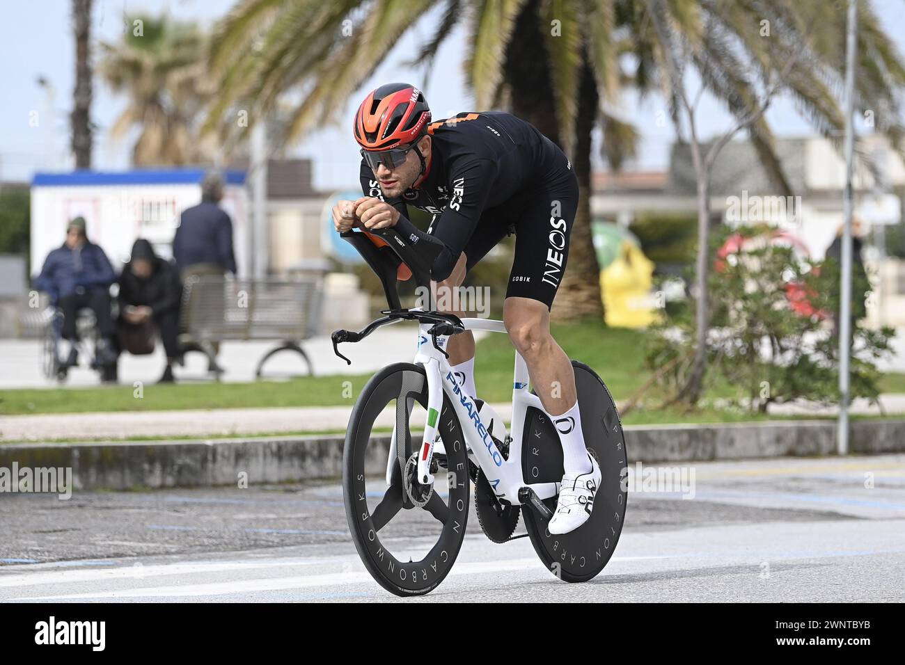 Lido Di Camaiore, Italie. 03 mars 2024. Filippo Ganna- le 59ème Tirreno-Adriatico 2024, étape 1 un contre-la-montre individuel de 10 km de Lido di Camaiore à Lido di Camaiore - ITT - le 04 mars 2024 à Lido di Camaiore, Toscane, Italie. (Photo de Fabio Ferrari/LaPresse) crédit : LaPresse/Alamy Live News Banque D'Images