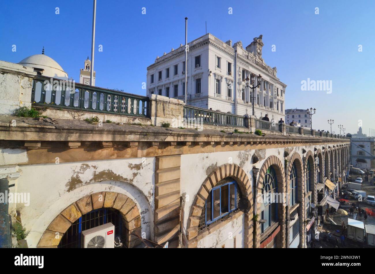 Vue du quartier colonial français dans la capitale de l'Algérie - Alger Banque D'Images