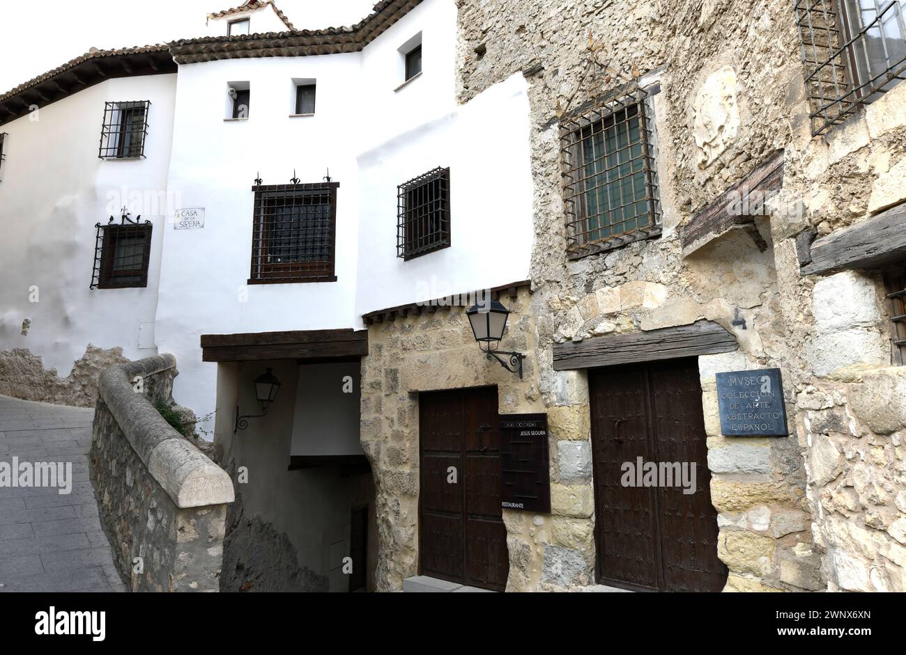 Ville de Cuenca (Patrimoine mondial). Museo de Arte Abstracto Español (Casas Colgadas). Castilla-la Mancha, Espagne. Banque D'Images