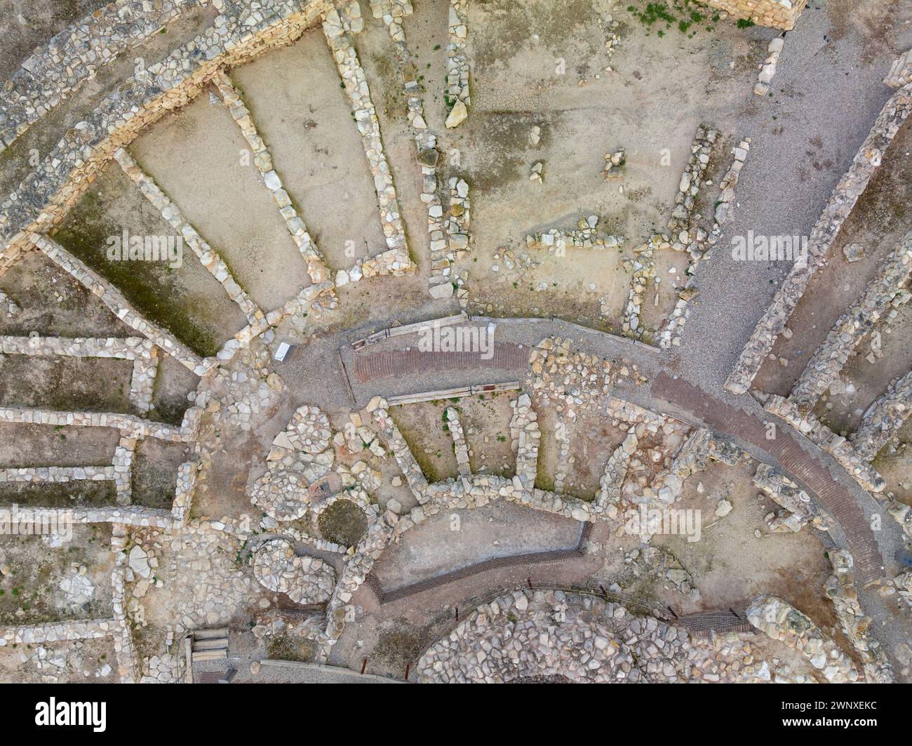 Vue aérienne de la colonie ibérique de Vilars d'Arbeca au printemps (les Garrigues, Lleida, Catalogne, Espagne) ESP : Poblado ibérico Vilars d'Arbeca Banque D'Images