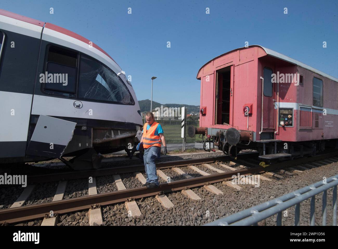 accident ferroviaire, accident d'un train sur la voie ferrée accident d'un train sur la voie ferrée Banque D'Images