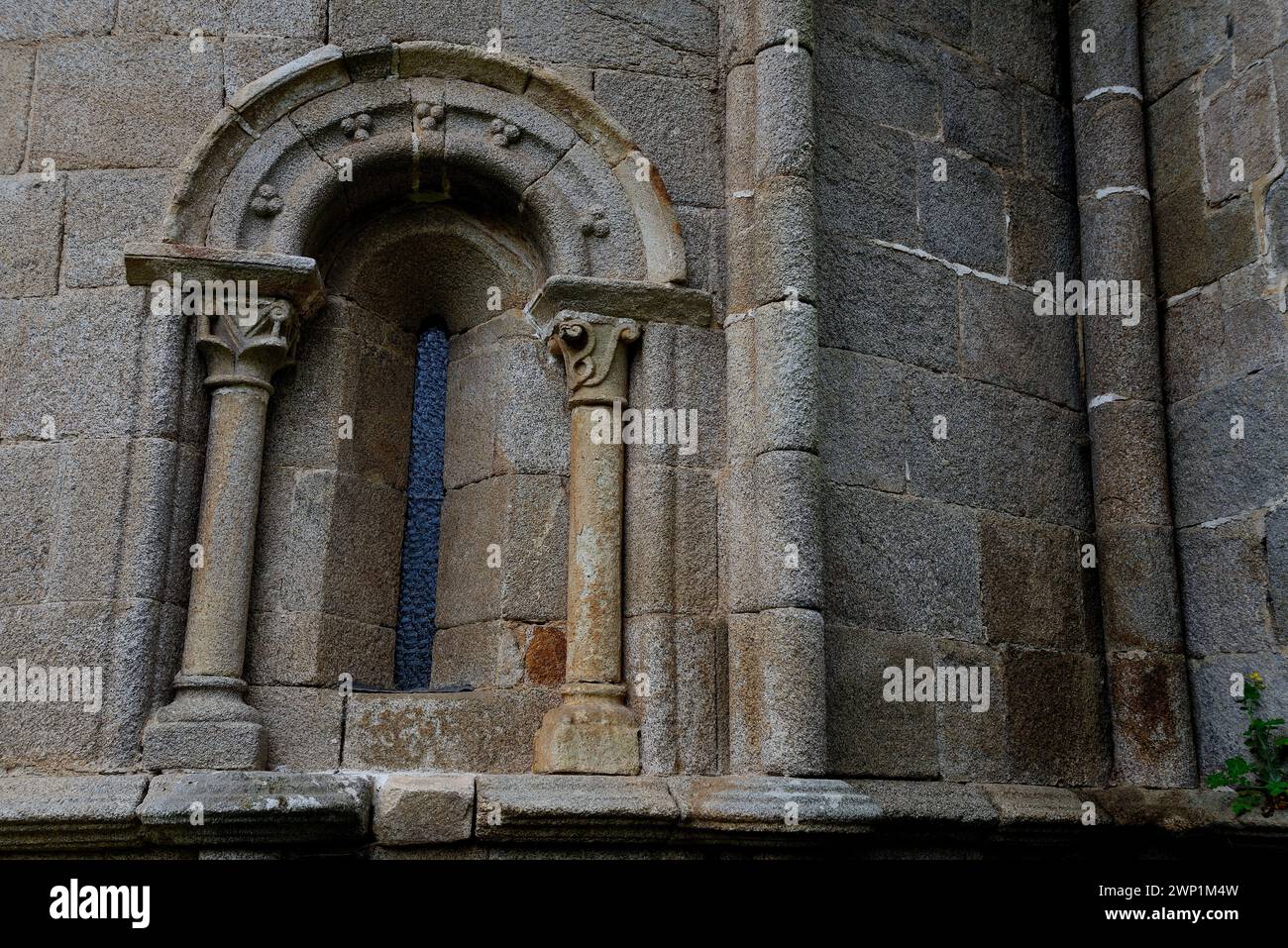 Monastère-église de Santa Maria de Castro de Rei de Lemos, Paradela, Lugo, Espagne Banque D'Images