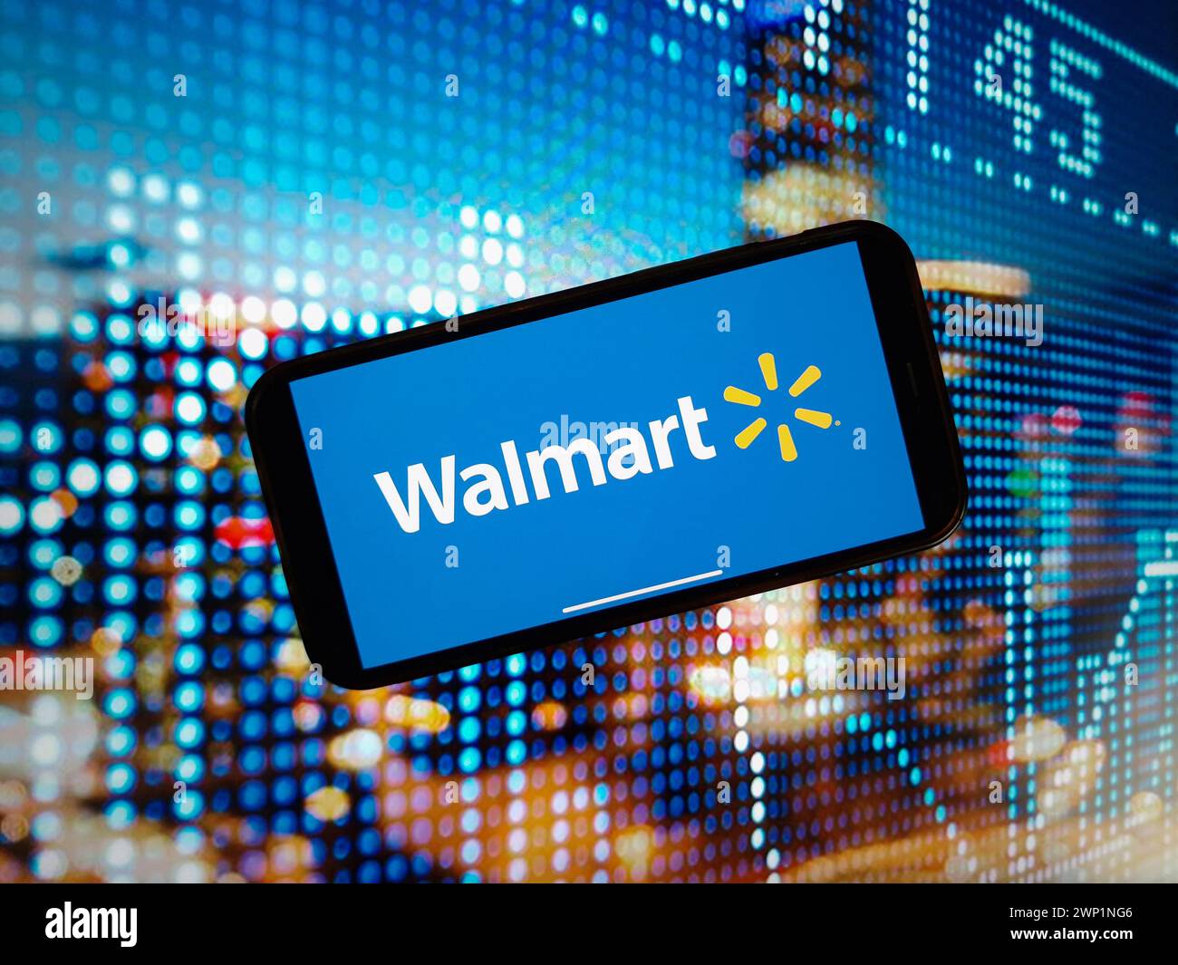 Konskie, Pologne. 03 janvier 2024. Dans cette illustration photo, le logo de la société Walmart est affiché sur l'écran d'un smartphone. Crédit : SOPA images Limited/Alamy Live News Banque D'Images