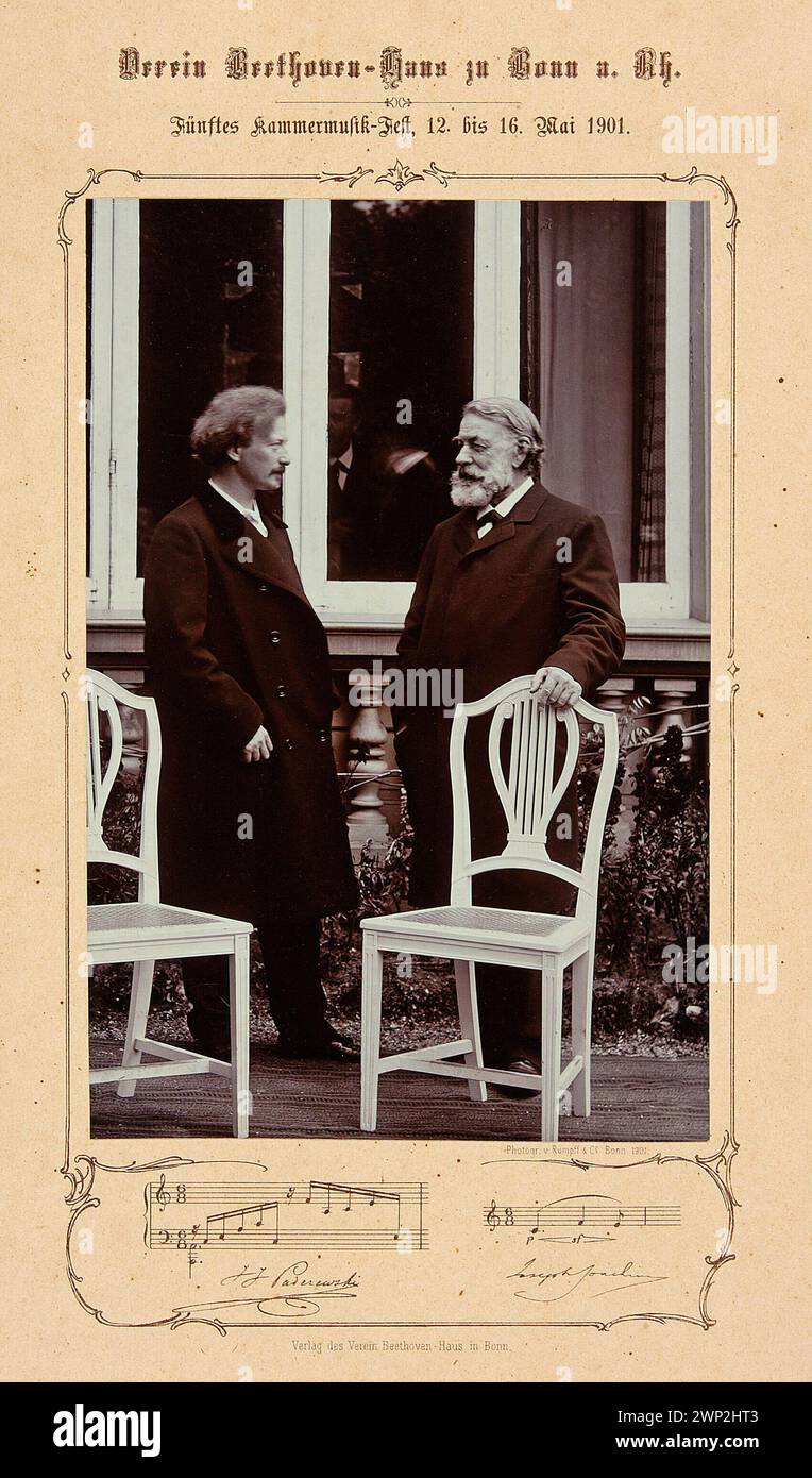 Photographie de 1901 représentant les musiciens Ignacy Jan Paderewski et Joseph Joachim au 5e Festival de musique de chambre de Bonn, tenu à Beethoven-Haus. Banque D'Images