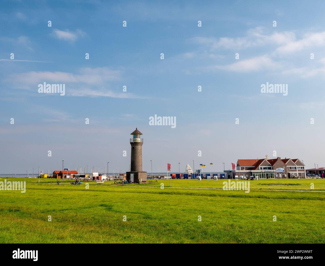 Phare Memmertfeuer sur l'île de Frise orientale Juist, basse-Saxe, Allemagne Banque D'Images