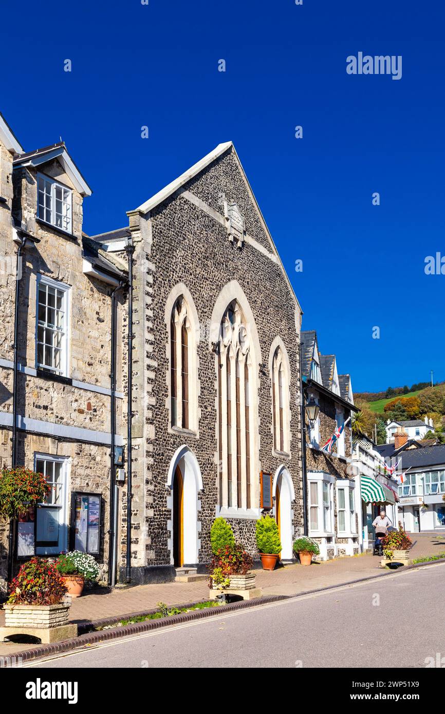 Extérieur de Beer Congregational Church sur Fore Street dans la ville balnéaire de Beer, Devon, Jurassic Coast, Royaume-Uni Banque D'Images