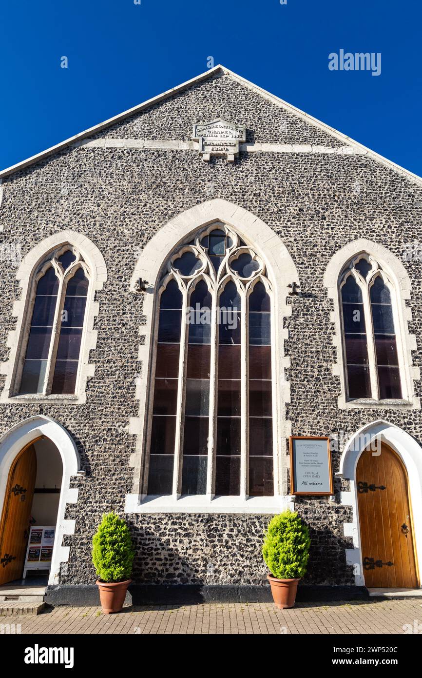 Extérieur de Beer Congregational Church sur Fore Street dans la ville balnéaire de Beer, Devon, Jurassic Coast, Royaume-Uni Banque D'Images