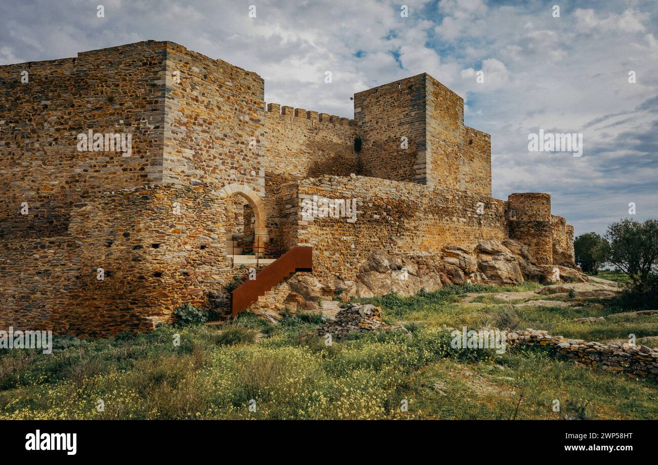 Culture voyage Portugal petites villes historiques dans le château de l'Alentejo de la ville de Monsaraz Banque D'Images