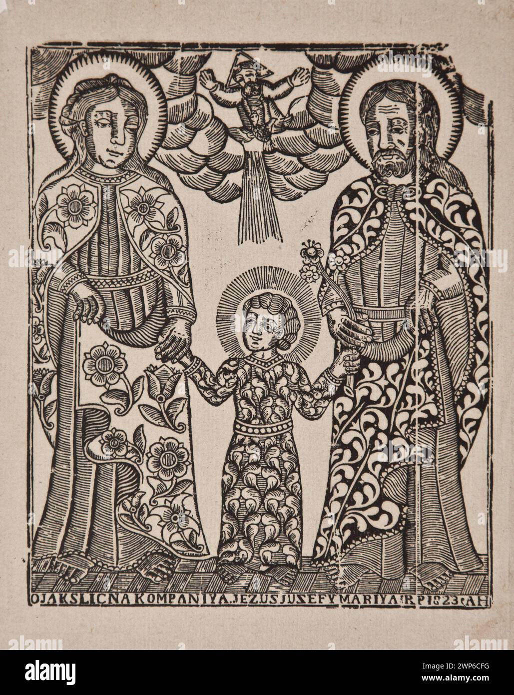 Gravure folklorique sur bois par A.H. (1823) représentant la Sainte Trinité avec Dieu le Père, Jésus Christ, le Saint esprit, Saint Joseph et Marie, conservé en tant qu'imprimé iconographique religieux. Banque D'Images Gravure folklorique sur bois par A.H. (1823) représentant la Sainte Trinité avec Dieu le Père, Jésus Christ, le Saint esprit, Saint Joseph et Marie, conservé en tant qu'imprimé iconographique religieux. Banque D'Images