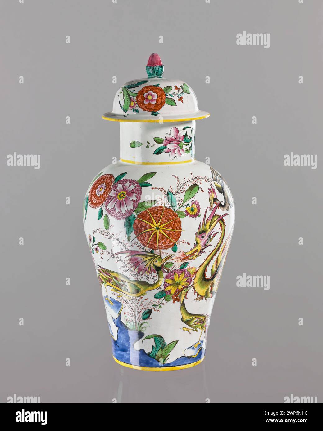 Vase avec couvercle, Kuan ; Bielino (Manufaktura Fajansu ; 1779-1800), Wolff, Karol (fl. CA 1800) ; 4. W. XVIII (1770-00-00-1800-00-00); Banque D'Images