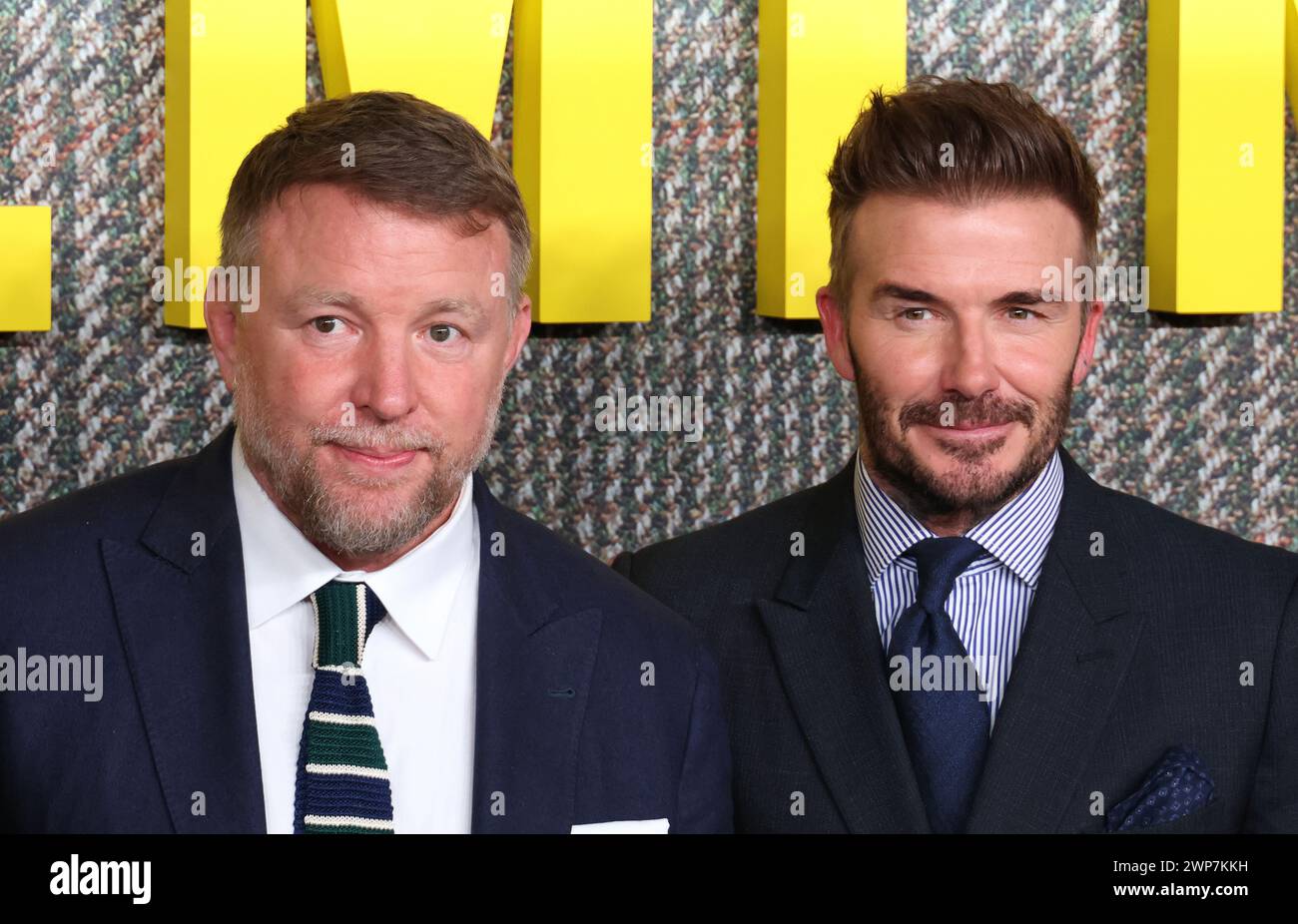 Guy Ritchie et David Beckham, THE GENTLEMEN UK Series Global Premiere, Theatre Royal, Drury Lane, Londres, Royaume-Uni, 05 mars 2024, photo de Richard Goldsch Banque D'Images