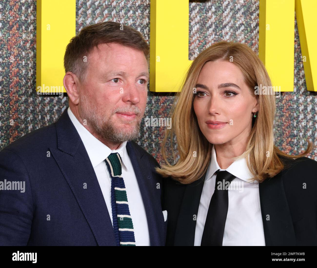 Guy Ritchie et Jacqui Ainsley, THE GENTLEMEN UK Series Global Premiere, Theatre Royal, Drury Lane, Londres, Royaume-Uni, 05 mars 2024, photo de Richard Goldsc Banque D'Images