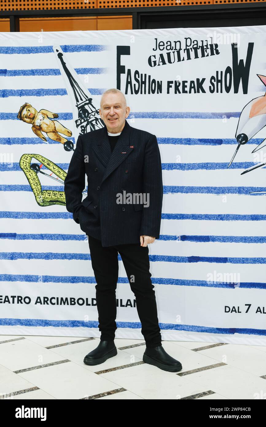 Milan, Italie. 06 mars 2024. Milan, le photocall pour la présentation du spectacle Jean Paul Gaultier's Fashion Freak Show au Théâtre Arcimboldi de Milan. Sur la photo : Jean Paul Gaultier crédit : Agence photo indépendante/Alamy Live News Banque D'Images