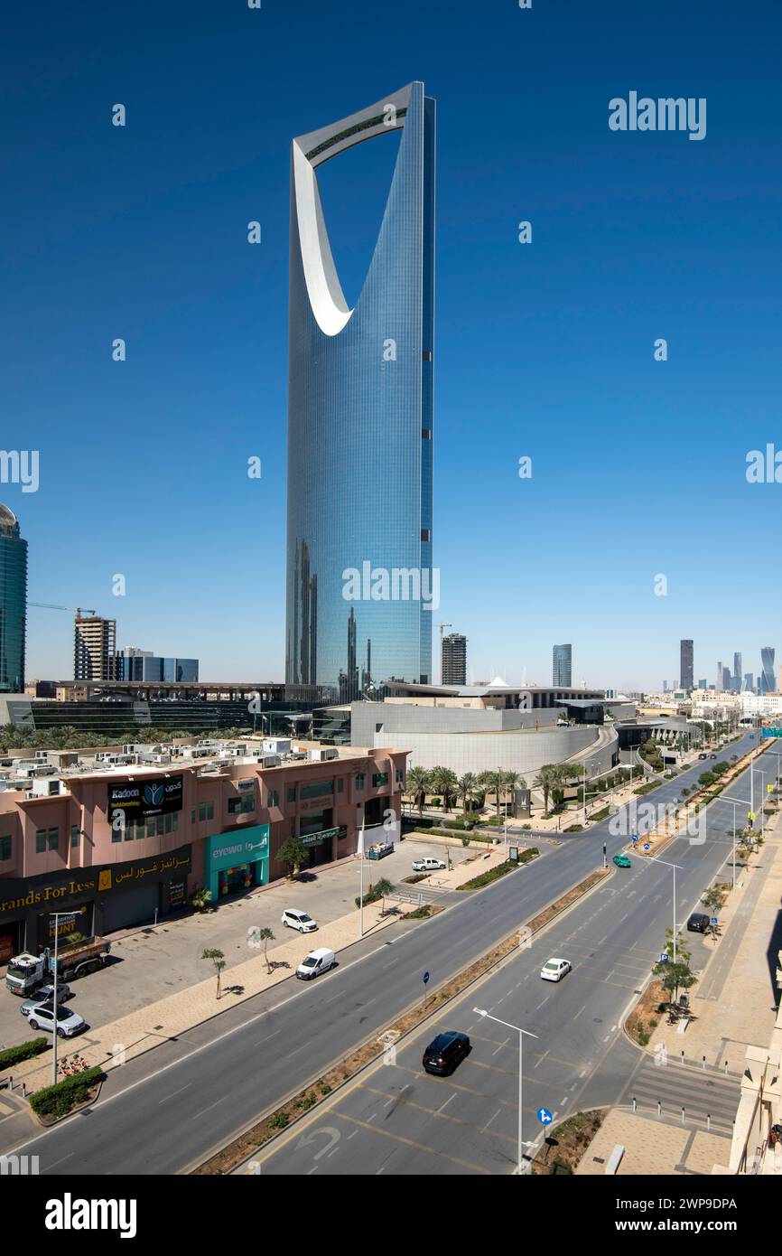 Magnifique emblématique de la Kingdom Tower Riyad Banque D'Images