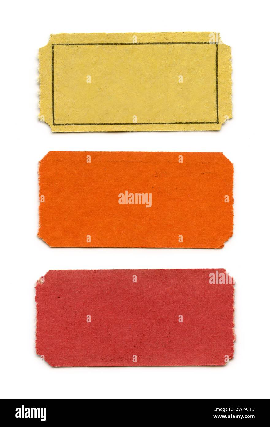 Trio de billets Vintage jaune, orange et rouge - isolé, vierge Banque D'Images