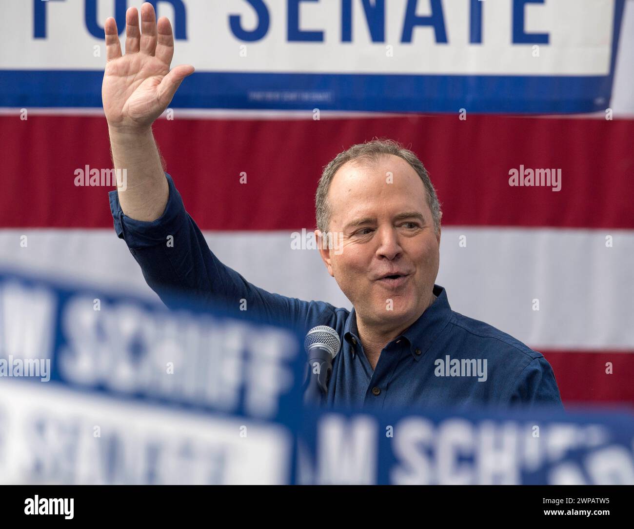 Los Angeles, Californie, États-Unis. 5 mars 2024. Le démocrate ADAM SCHIFF est prêt à concourir pour un siège au Sénat de Californie après avoir avancé mardi aux élections générales dans la course au Sénat de Californie. PHOTO PRISE LE : 11 février 2023 - Burbank, Californie, États-Unis - le représentant ADAM SCHIFF (d-CA) commence sa quête d'un siège au Sénat américain par un rassemblement à l'IATSE Union Hall. L'événement d'aujourd'hui marque le début de sa tournée de deux semaines ''California for All'' dans l'État.(image crédit : © Brian Cahn/ZUMA Press Wire) USAGE ÉDITORIAL EXCLUSIF! Non destiné à UN USAGE commercial ! Banque D'Images