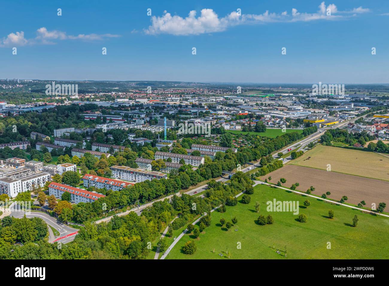 Vue aérienne de Neu-Ulm en Souabe bavaroise, vue sur les quartiers sud autour de Wiley Park Banque D'Images