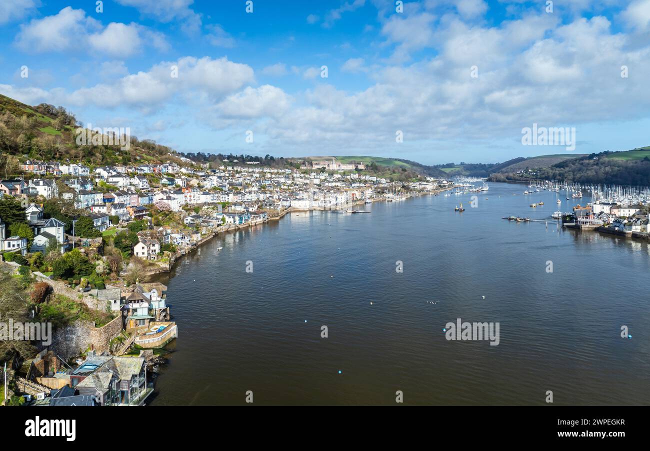 Dartmouth et Kingswear sur River Dart depuis un drone, Devon, Angleterre, Europe Banque D'Images