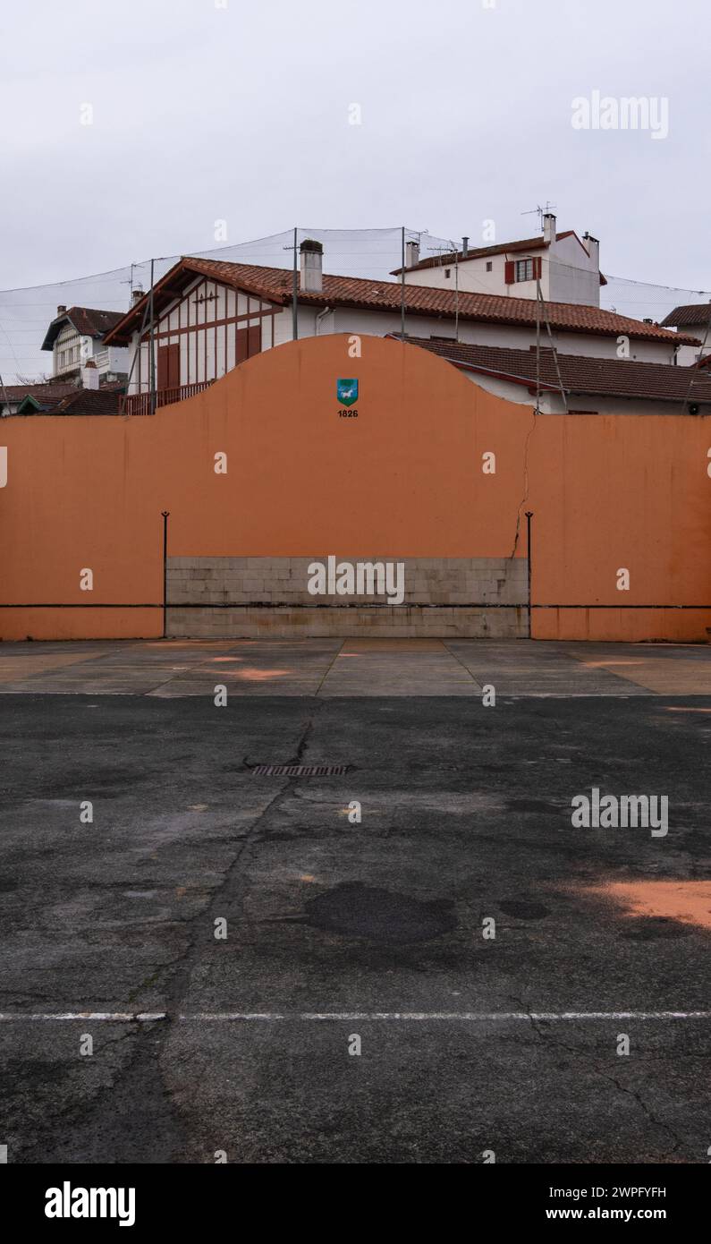 Cour de pelote basque, Pyrénées-Atlantiques, France Banque D'Images