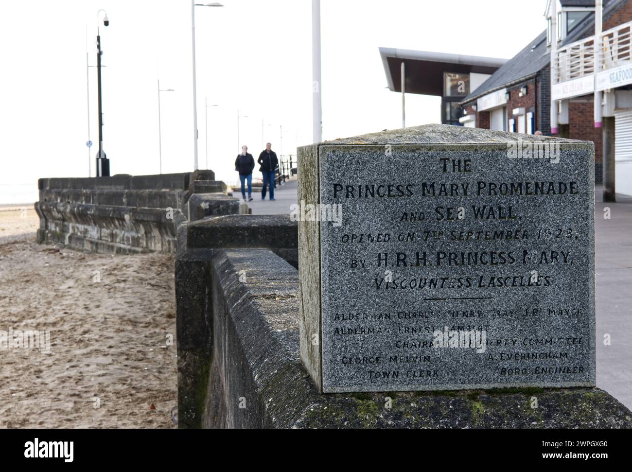 Promenade Princess Mary et mur de mer à Bridlington, Yorkshire, Angleterre Banque D'Images