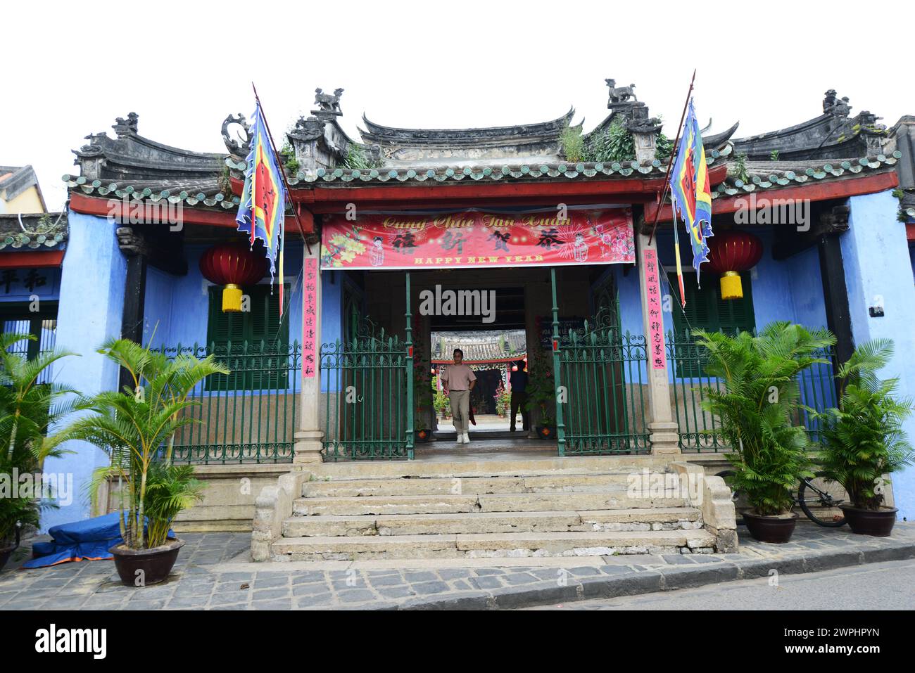 Temple bouddhiste Hoa Van le Nghia dans la vieille ville de Hoi an, Vietnam. Banque D'Images