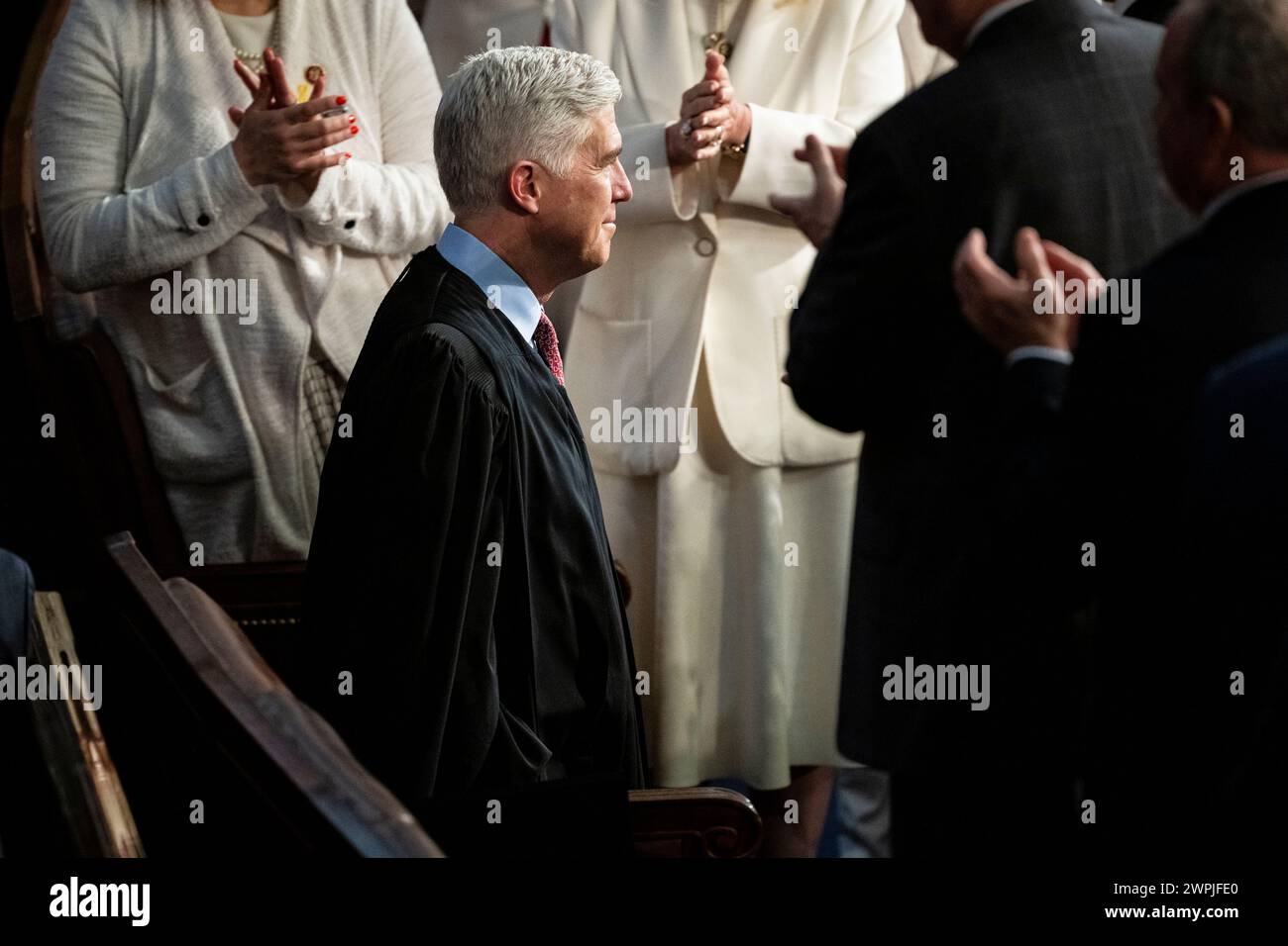Washington, États-Unis. 07 mars 2024. Le juge de la Cour suprême Neil Gorsuch arrive à la Chambre avant le discours annuel du président Biden sur l'état de l'Union, au Capitole, le 7 mars 2024 à Washington, DC (Graeme Sloan/Sipa USA) crédit : Sipa USA/Alamy Live News Banque D'Images