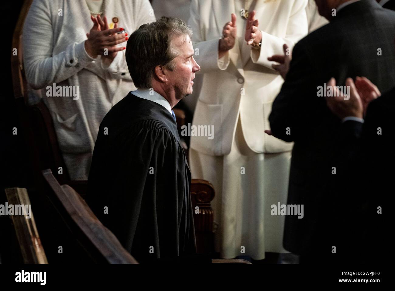 Washington, États-Unis. 07 mars 2024. Brett Kavanaugh, juge de la Cour suprême, arrive à la Chambre avant le discours annuel du président Biden sur l'état de l'Union, au Capitol Hill, le 7 mars 2024 à Washington, DC (Graeme Sloan/Sipa USA) crédit : Sipa USA/Alamy Live News Banque D'Images