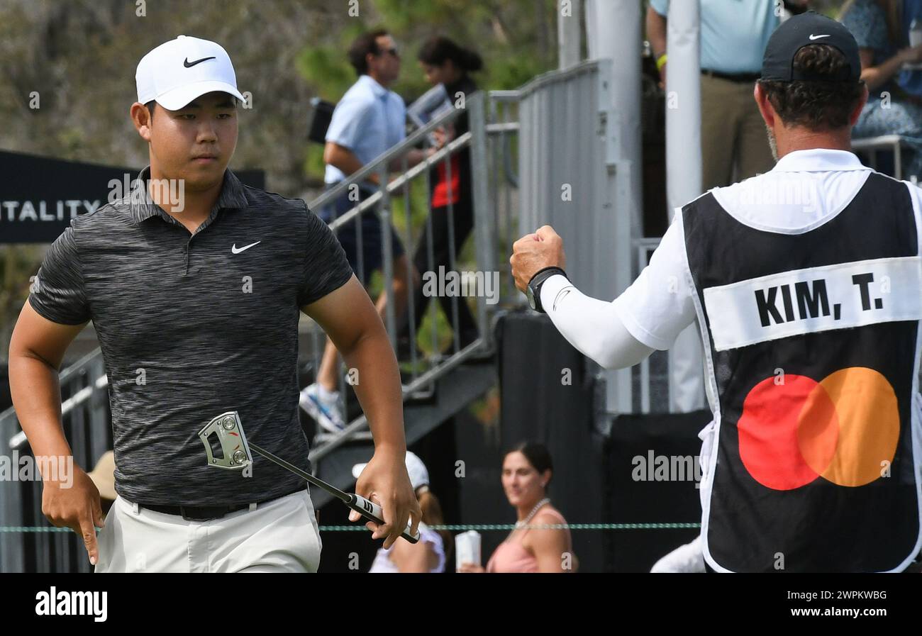 Orlando, États-Unis. 07 mars 2024. Tom Kim, de Corée, quitte le neuvième trou lors de la première manche de l’Arnold Palmer Invitational présentée par Mastercard au parcours de golf Arnold Palmer Bay Hill à Orlando, en Floride. (Photo Paul Hennessy/SOPA images/SIPA USA) crédit : SIPA USA/Alamy Live News Banque D'Images