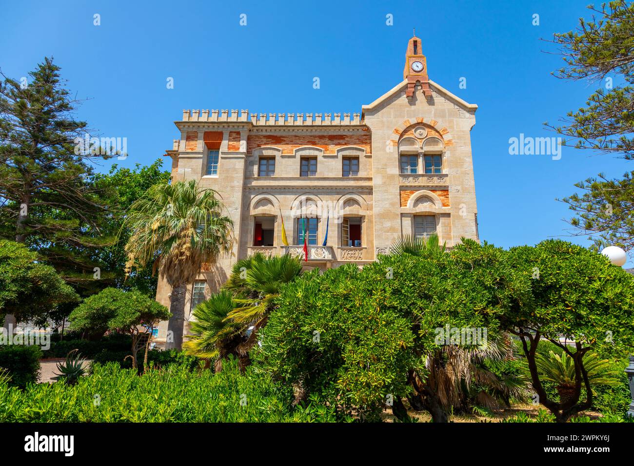 Palazzo Florio, Favignana, Îles Egadiennes, province de Trapani, Sicile, Italie, Méditerranée, Europe Banque D'Images