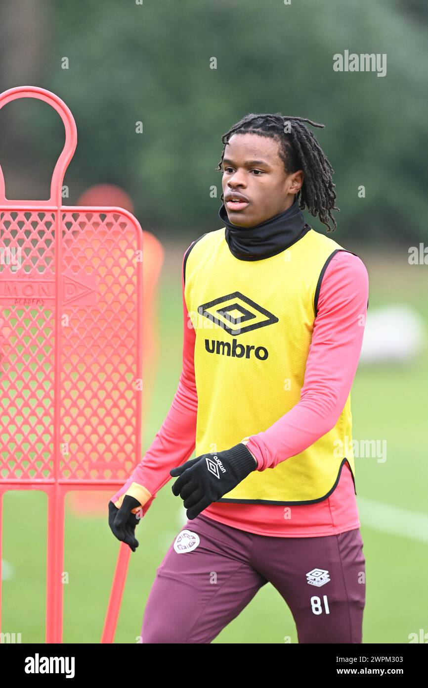 Oriam Sports Centre Edinburgh.Scotland.UK. 9th mars 24 HeartsTraining session pour Scottish Cup Tie vs Morton Dexter Lembikisa of Hearts pendant la session . Crédit : eric mccowat/Alamy Live News Banque D'Images