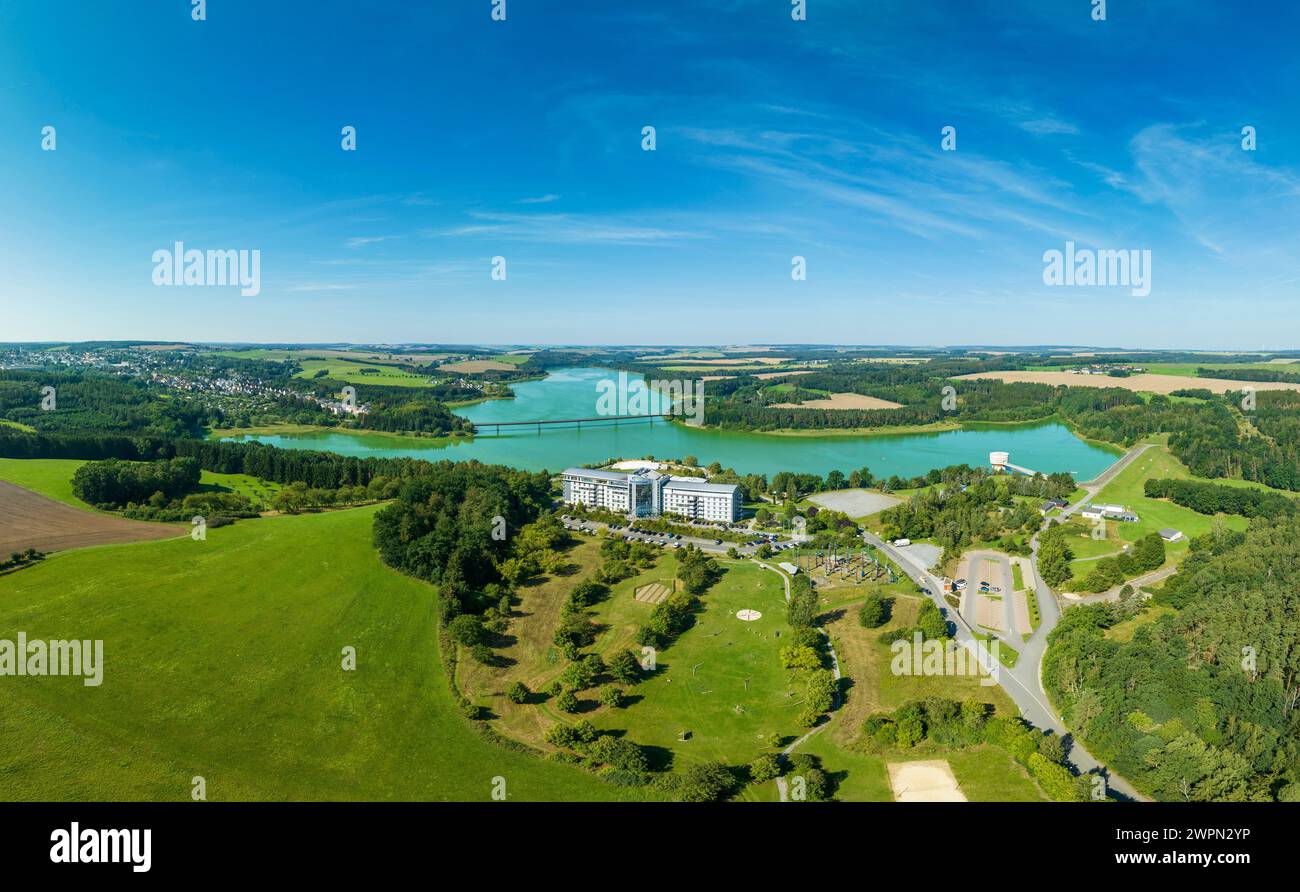 Panorama photo drone, barrage de Zeulenroda-Triebes, Zeulenroda, Thuringe, Allemagne Banque D'Images
