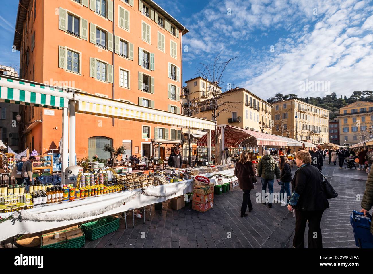 Marché aux fleurs à Nice, Nice en hiver, Sud de la France, Côte d'Azur, France, Europe Banque D'Images