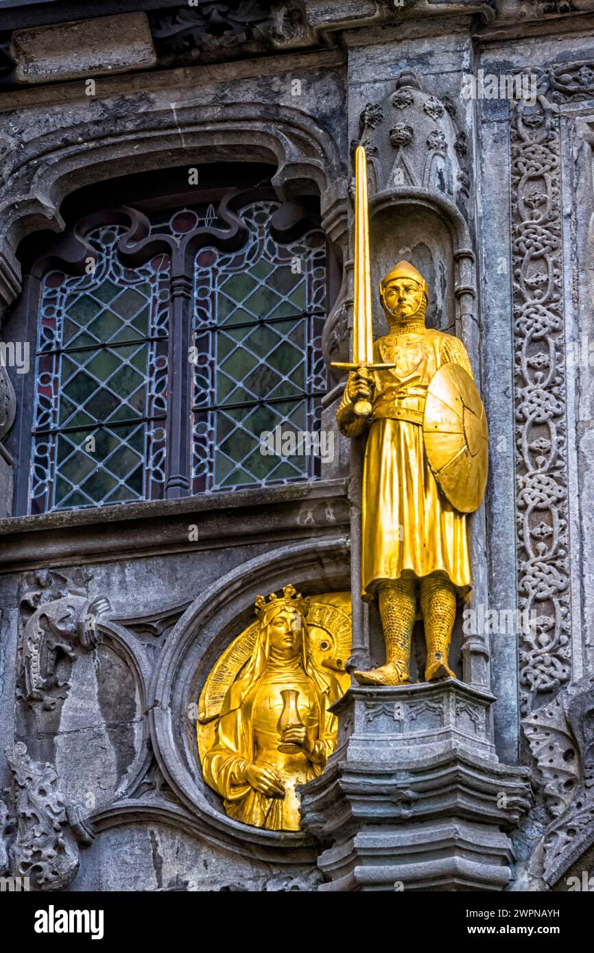 Sculptures à la Basilique du Saint-sang à Bruges, Flandre, Belgique Banque D'Images