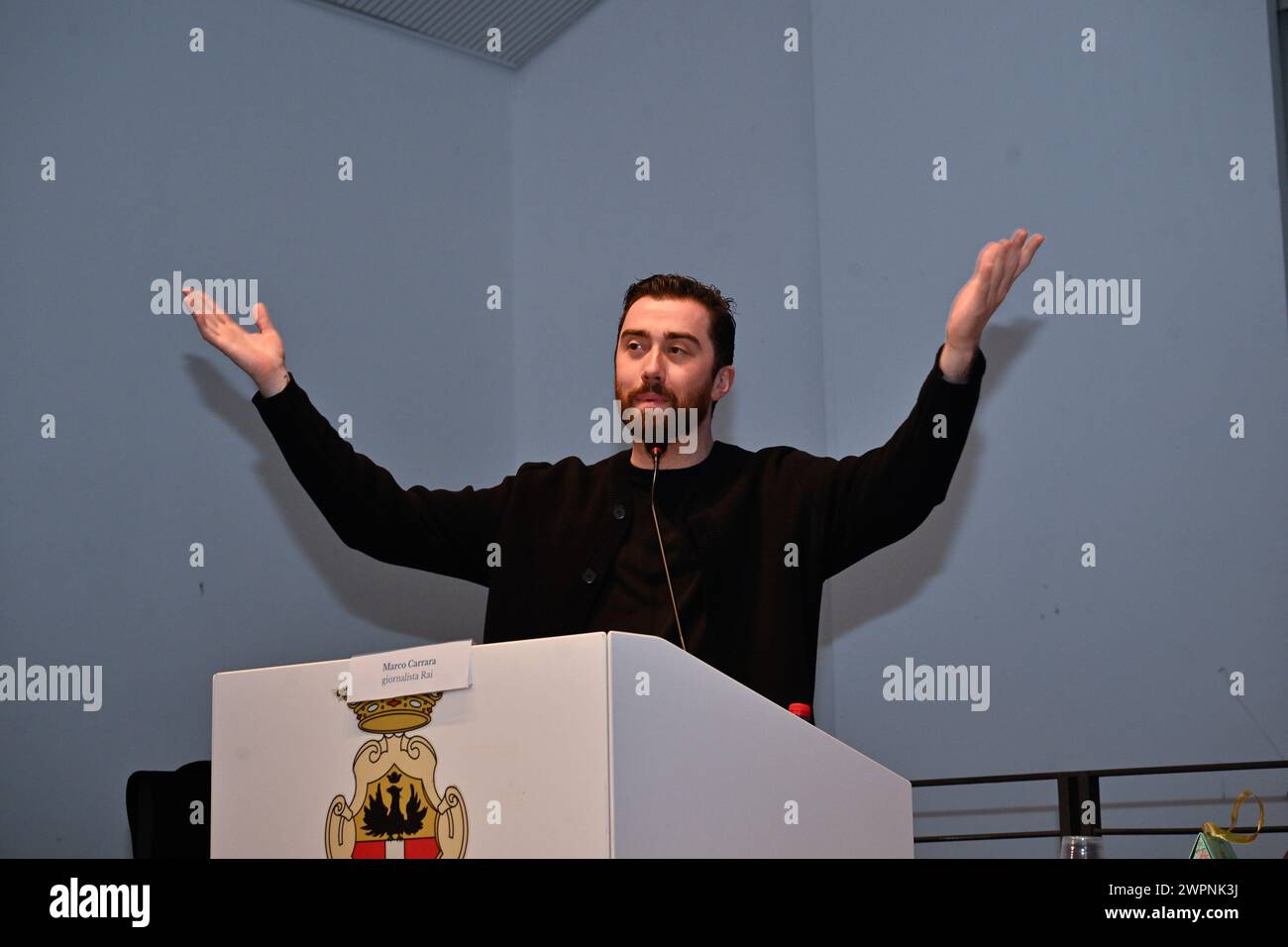 Savone, Italie. 08 mars 2024. Sala della Sibilla del Priamar, Savona, Italie, 08 mars 2024, Marco Carrara (Giornalista RAI) pendant le Convegno Associazione Nazionale Atleti Olimpici ed Azzurri d'Italia - crédit : Live Media Publishing Group/Alamy Live News Banque D'Images