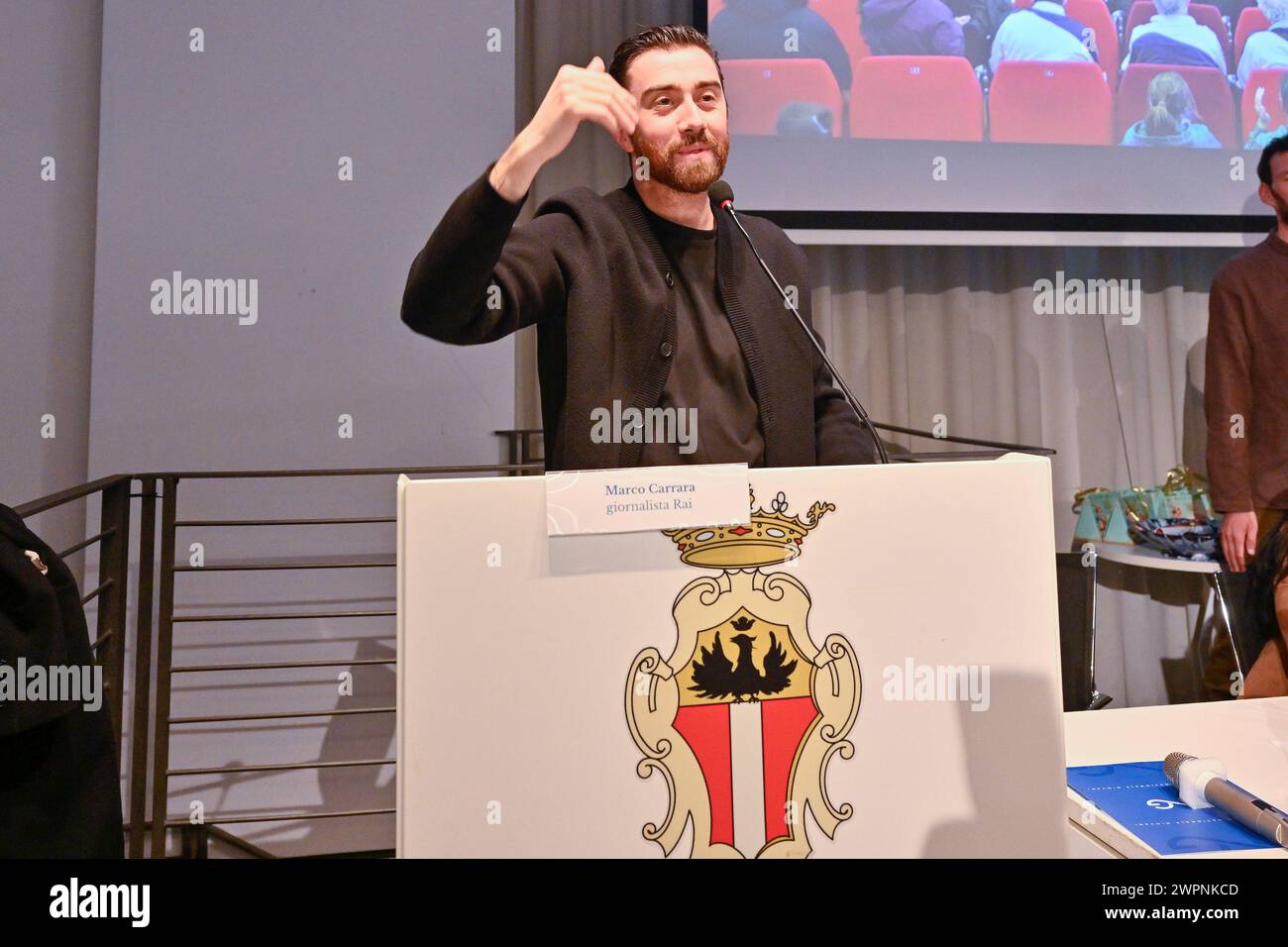 Savone, Italie. 08 mars 2024. Sala della Sibilla del Priamar, Savona, Italie, 08 mars 2024, Marco Carrara (Giornalista RAI) pendant le Convegno Associazione Nazionale Atleti Olimpici ed Azzurri d'Italia - crédit : Live Media Publishing Group/Alamy Live News Banque D'Images