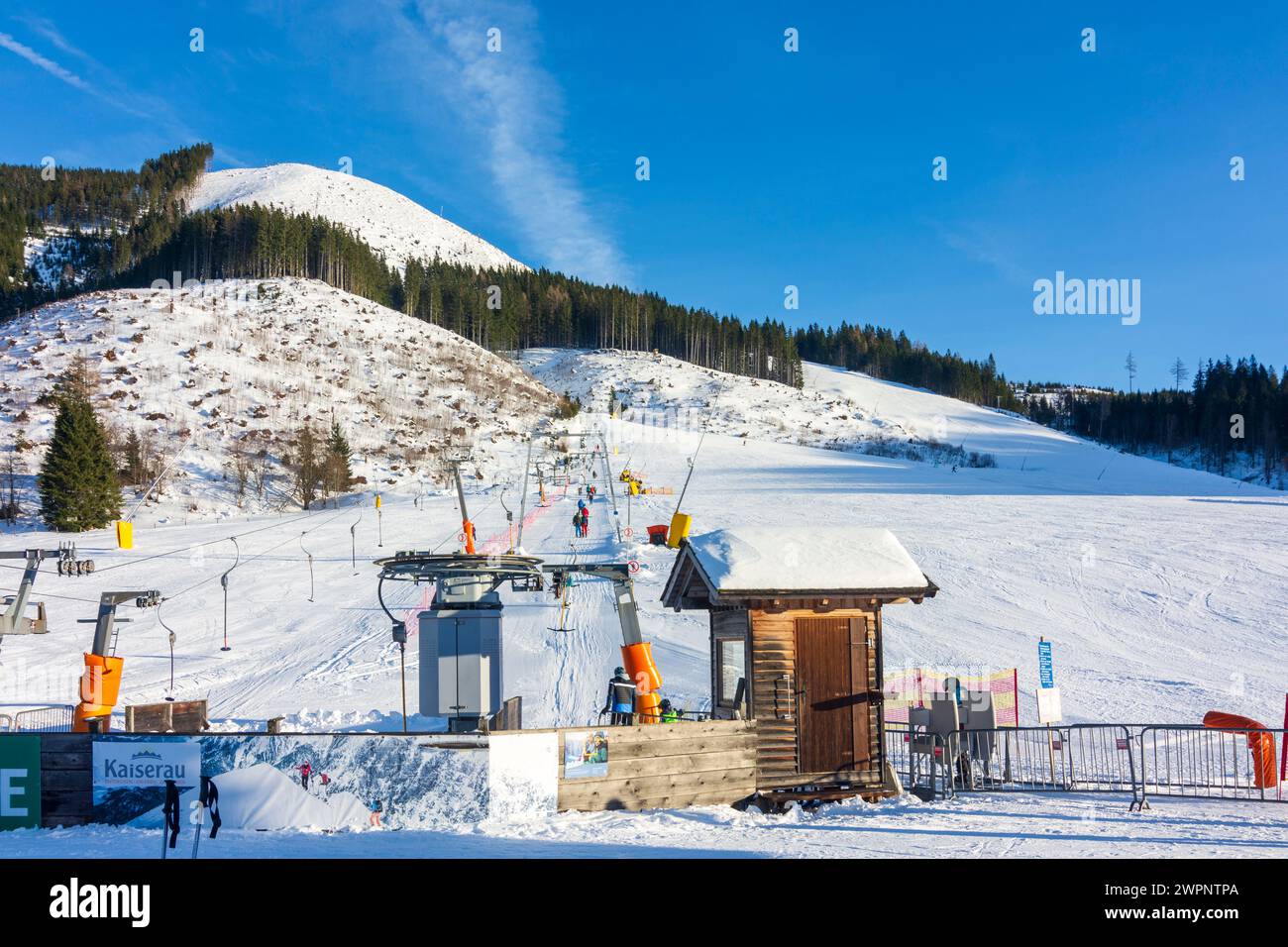 Parc national Gesäuse, remontée mécanique Kaiserau, skieurs alpins, ski, neige à Gesäuse, Styrie, Autriche Banque D'Images