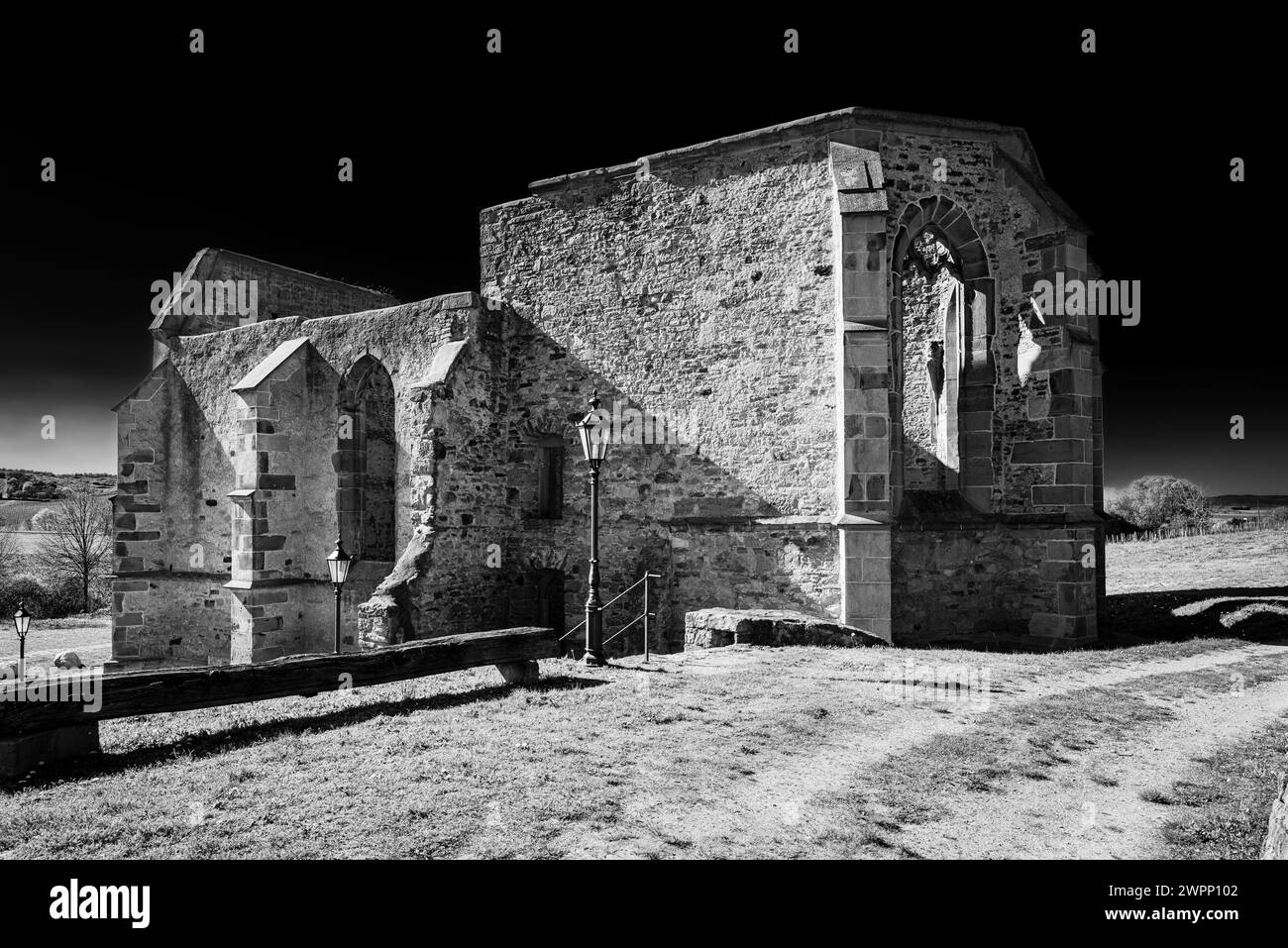 Église gothique tardive de Beller près d'Eckelsheim en Rhénanie, point de repère pour les randonneurs et les motards, Rhénanie-Palatinat, Allemagne Banque D'Images