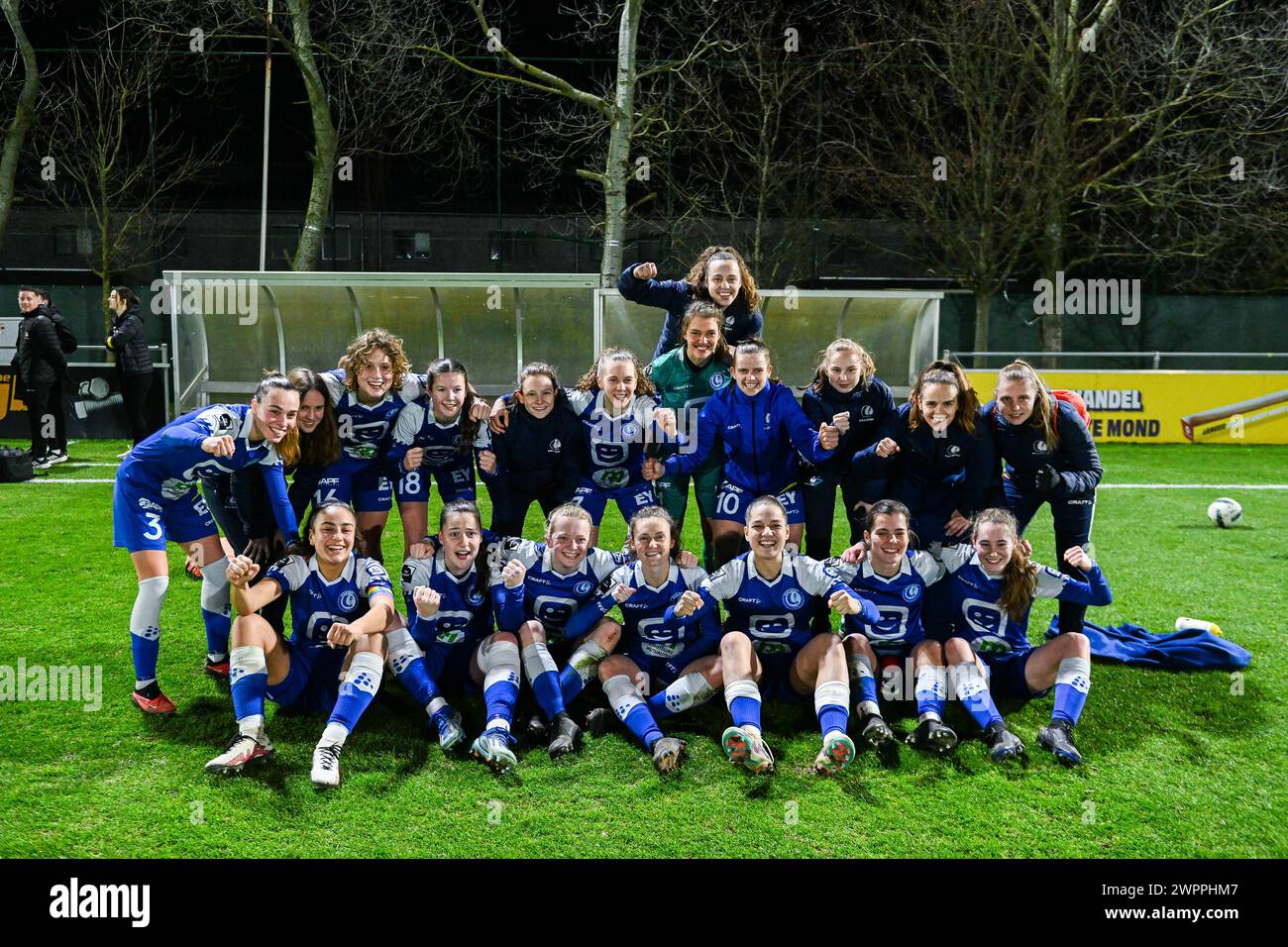 Gand, Belgique. 08 mars 2024. Team Gent photographié après un match de football féminin entre AA Gent Ladies et Club Brugge YLA le 18ème jour de la saison 2023 - 2024 de la Super League belge Lotto Womens, le vendredi 8 mars 2024 à Gent, BELGIQUE . Crédit : Sportpix/Alamy Live News Banque D'Images