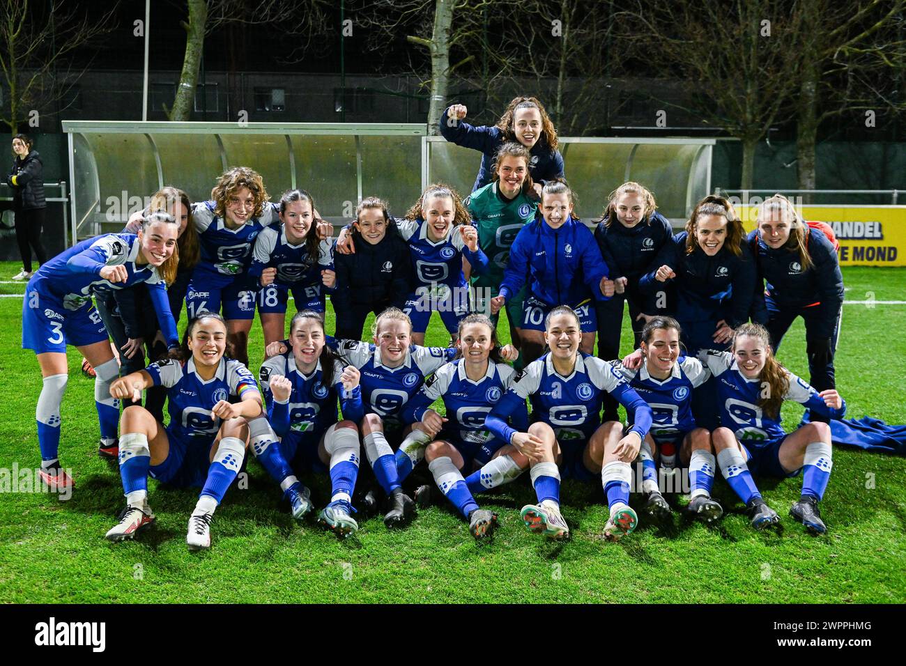 Gand, Belgique. 08 mars 2024. Team Gent photographié après un match de football féminin entre AA Gent Ladies et Club Brugge YLA le 18ème jour de la saison 2023 - 2024 de la Super League belge Lotto Womens, le vendredi 8 mars 2024 à Gent, BELGIQUE . Crédit : Sportpix/Alamy Live News Banque D'Images