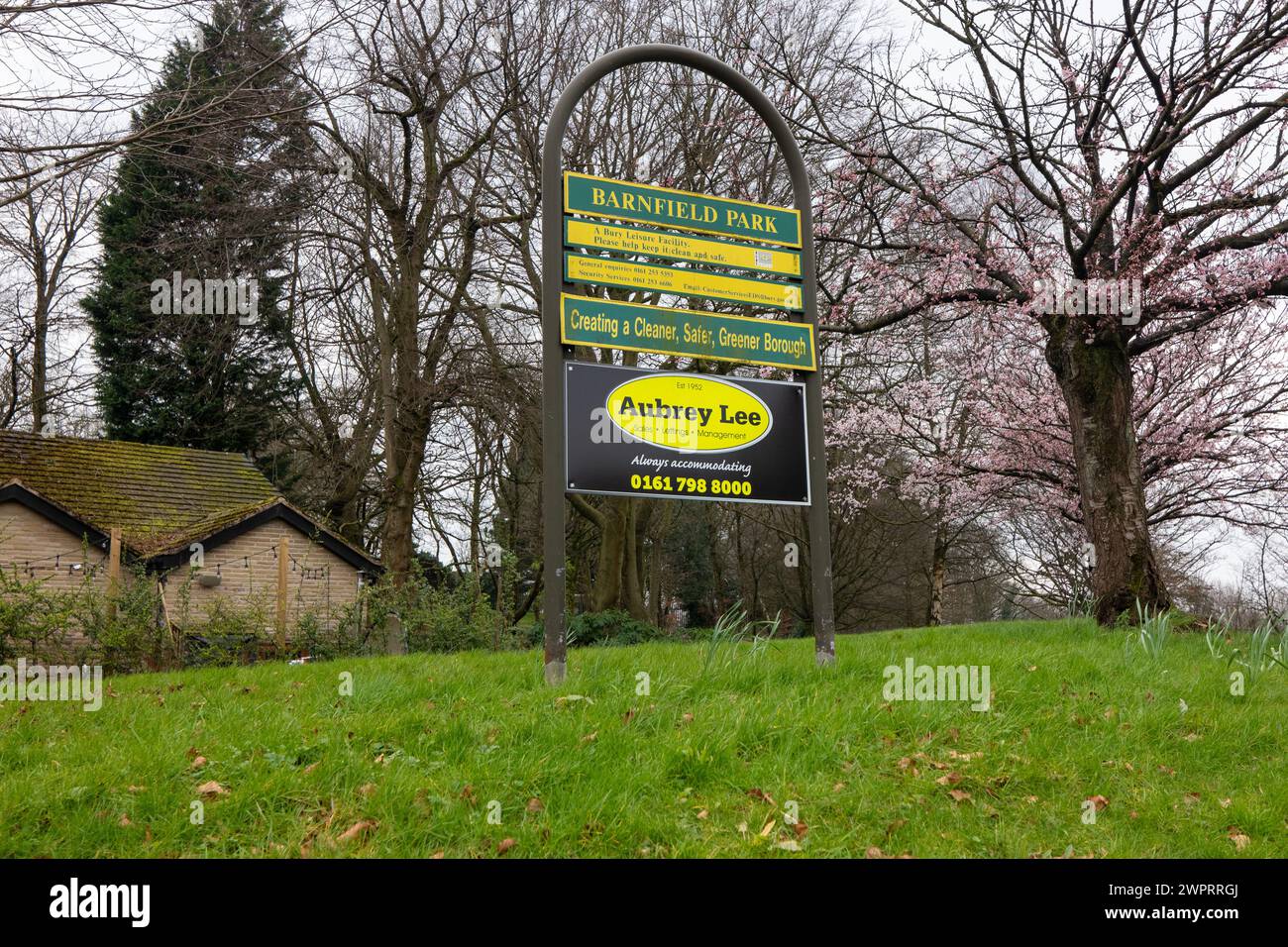 Barnfield Park Prestwich. Prestwich est une ville du district métropolitain de Bury Greater Manchester, en Angleterre. Banque D'Images