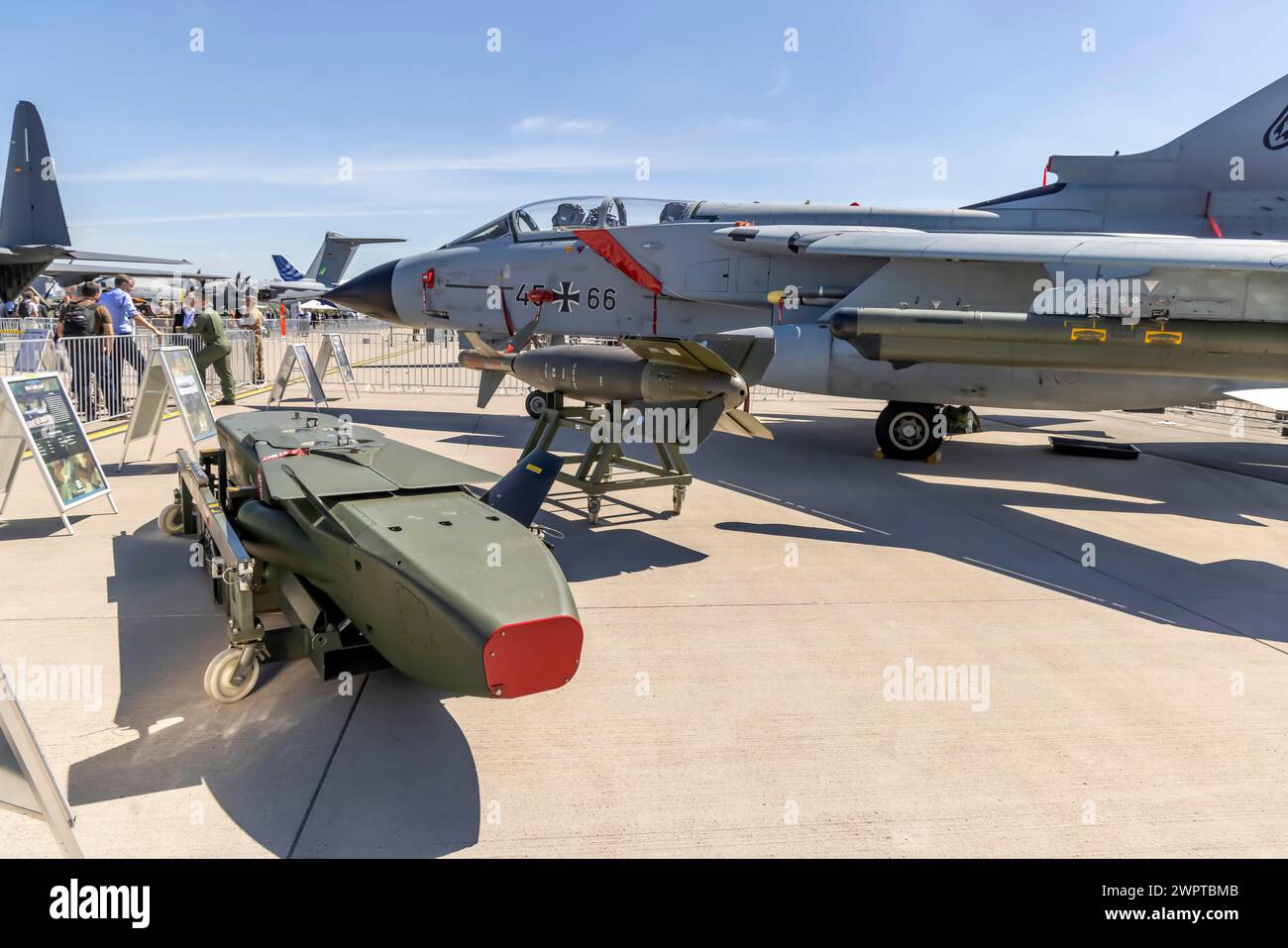 Système d'arme Taurus, missile de croisière air-sol des Forces armées allemandes, version KEPD-350 avec ogive tandem, missiles de croisière. Tornadoïdes Banque D'Images