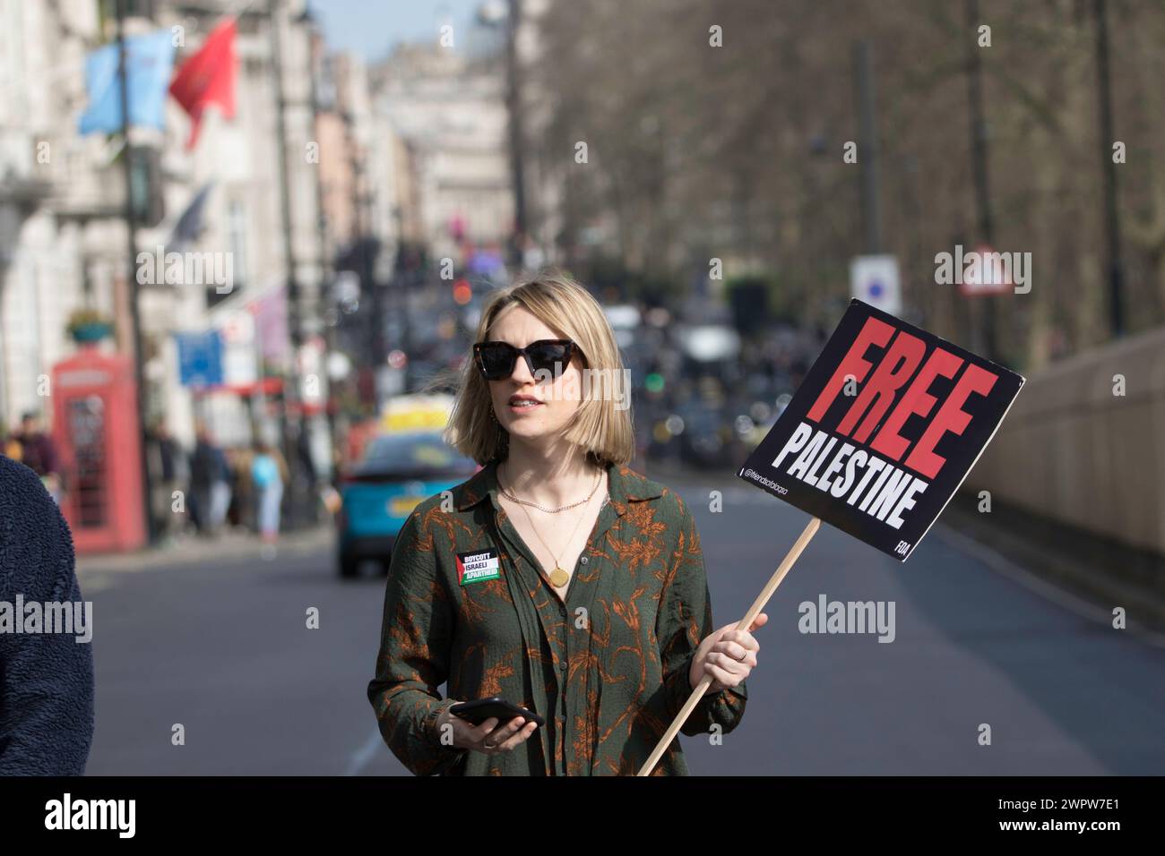 Westminster, Londres, Royaume-Uni. 9 mars 2024. Des groupes soutenant les Palestiniens protestent dans le centre de Londres en réponse à la crise actuelle entre Israël et le Hamas à Gaza. Crédit : Newspics UK London/Alamy Live News Banque D'Images