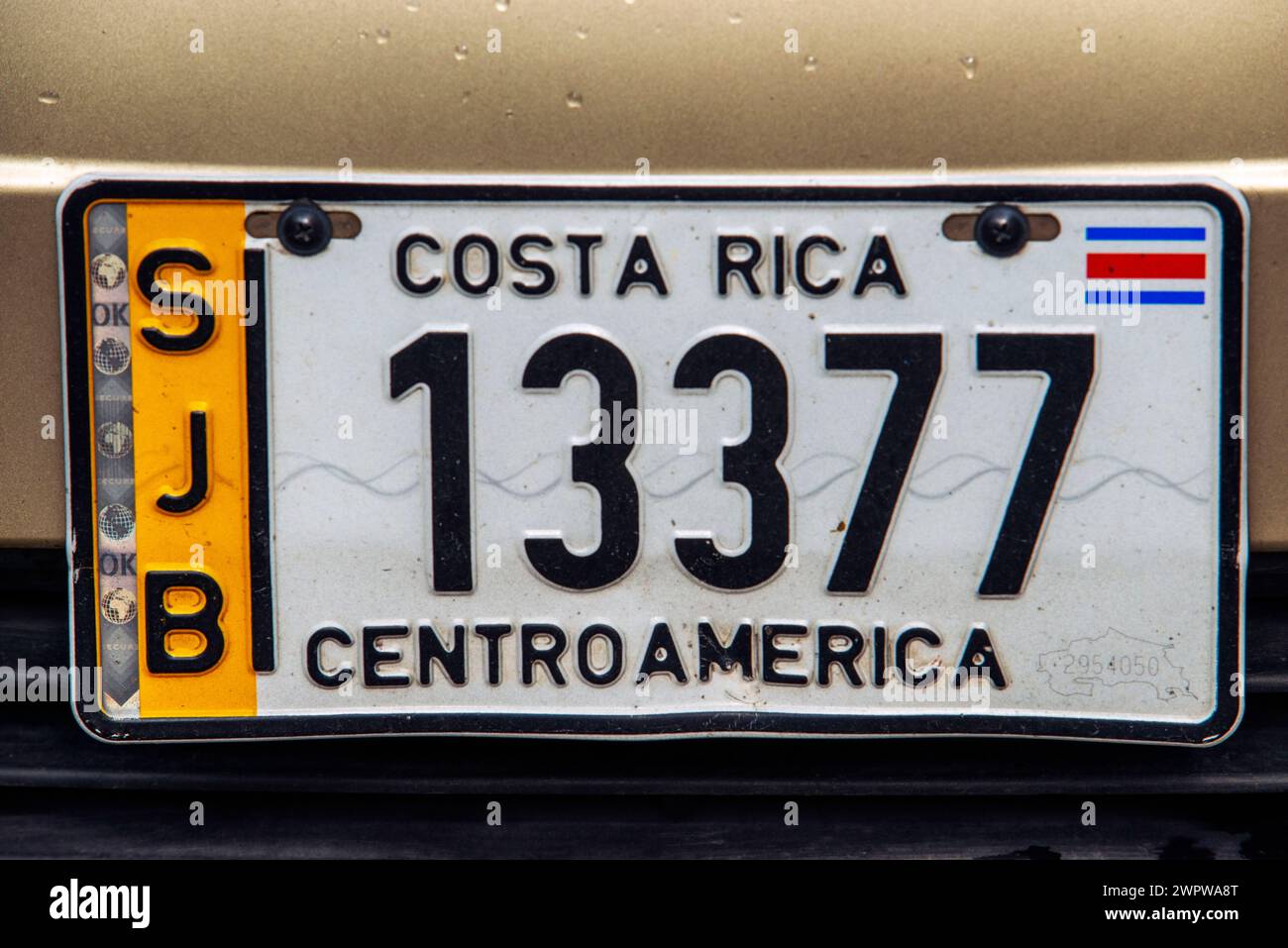 Un Costa Rica Amérique centrale de la plaque d'immatriculation - plaque d'immatriculation - plaque pour les bus, bus et autocars isolé sur fond blanc Banque D'Images