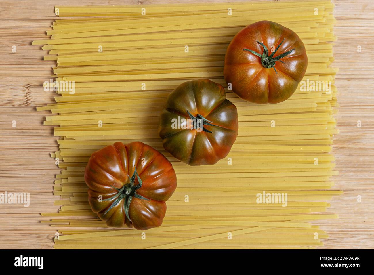 RAF est une tomate de type Marmande qui se distingue par sa saveur et sa texture Banque D'Images