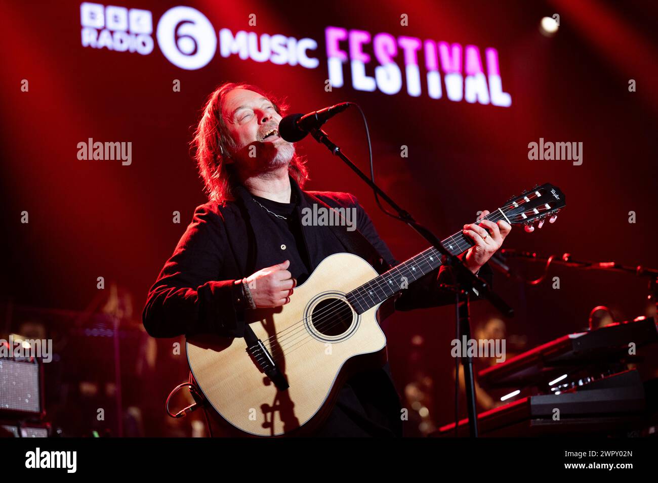 Manchester, Royaume-Uni. 09 mars 2024. Thom Yorke, Jonny Greenwood et Tom Skinner du groupe The Smile jouent au Manchester Victoria Warehouse lors de la soirée de clôture du BBC 6 Music Festival 2024. 2024-03-09 . Crédit : Gary Mather/Alamy Live News Banque D'Images