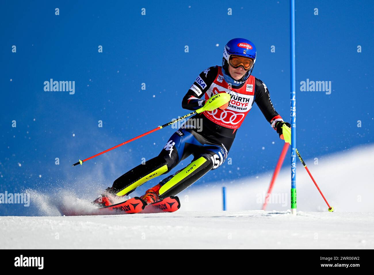 Åre, SVERIGE 20240310USA Mikaela Shiffrin en action lors de la première course de slalom féminin à la Coupe du monde de ski alpin FIS à ARE, Suède, le 9 mars 2024. Foto : Pontus Lundahl/TT/Kod 10050 crédit : TT News Agency/Alamy Live News Banque D'Images