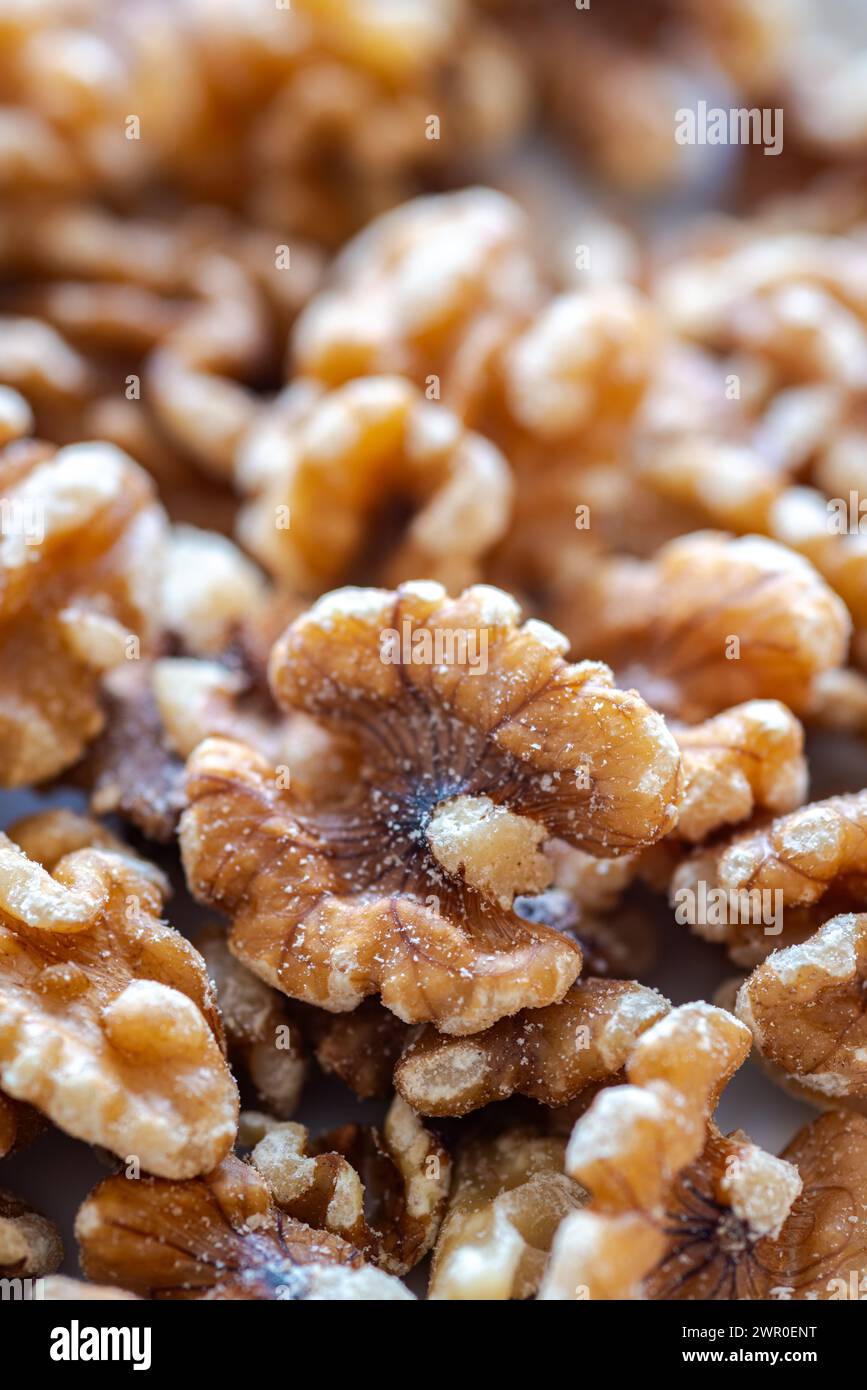 Gros plan d'un tas de cerneaux de noix Banque D'Images