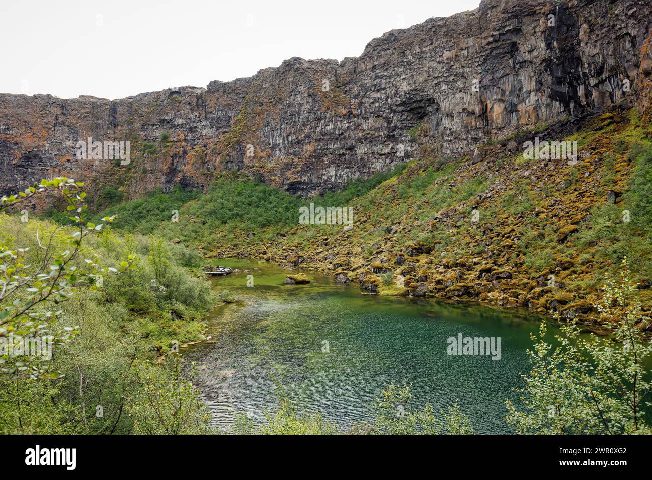Asbyrgi Canyon, ou le refuge des Dieux, un lieu magique et une — free download